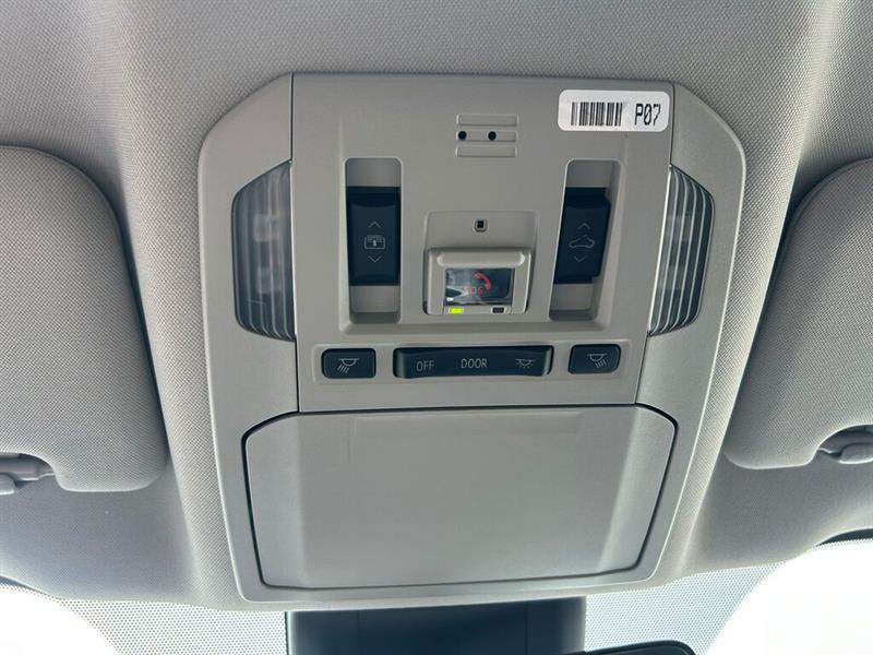 toyota Highlander Hybrid 2023 - 12