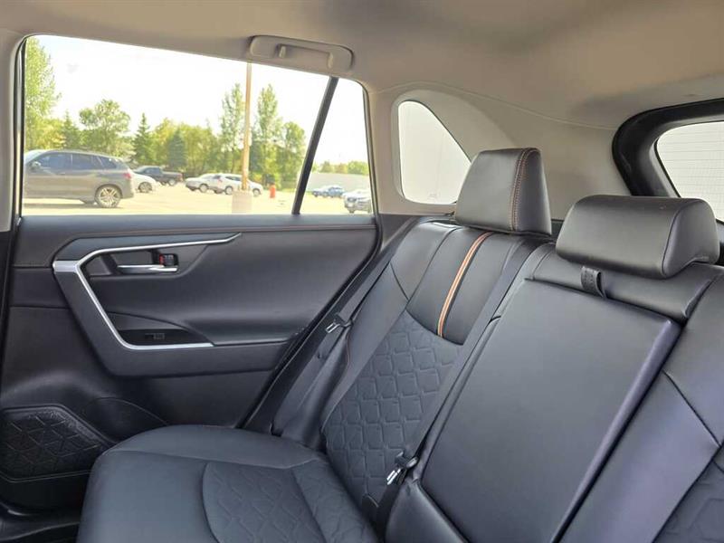 toyota RAV4 2022 - 32