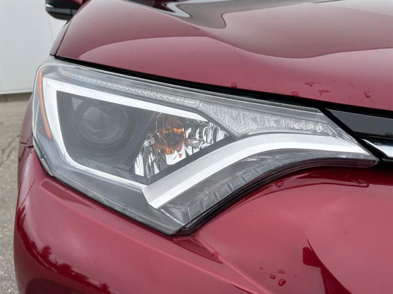 toyota RAV4 2018 - 8