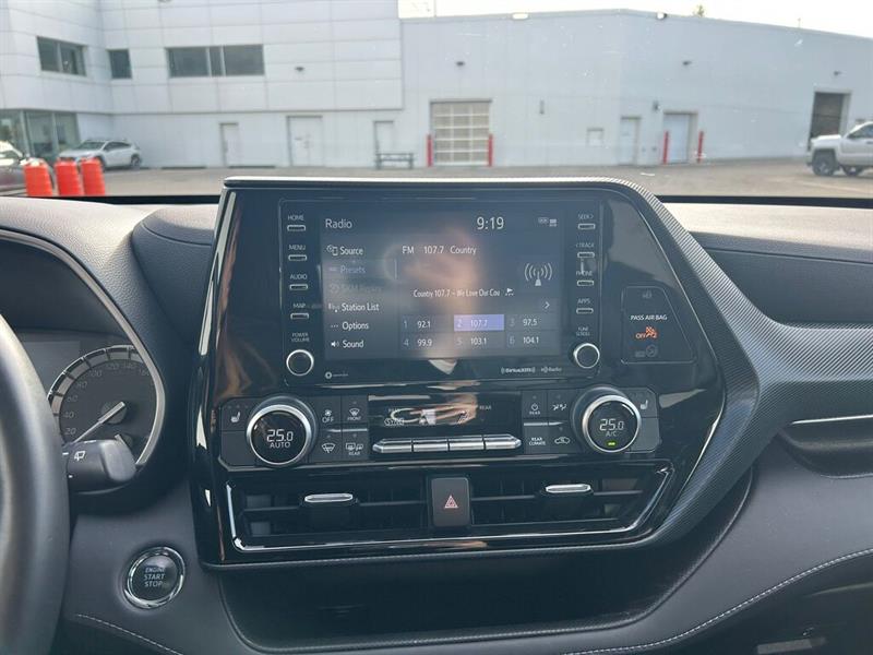 toyota Highlander 2022 - 20
