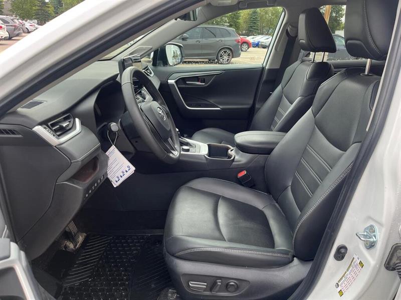 toyota RAV4 2025 - 13