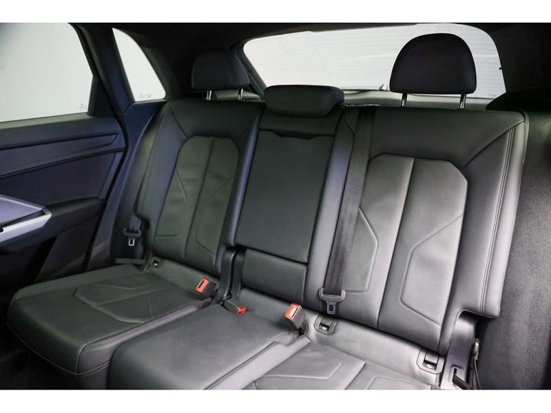 audi Q3 2024 - 16