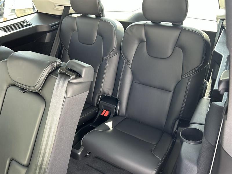 volvo XC90 2025 - 32