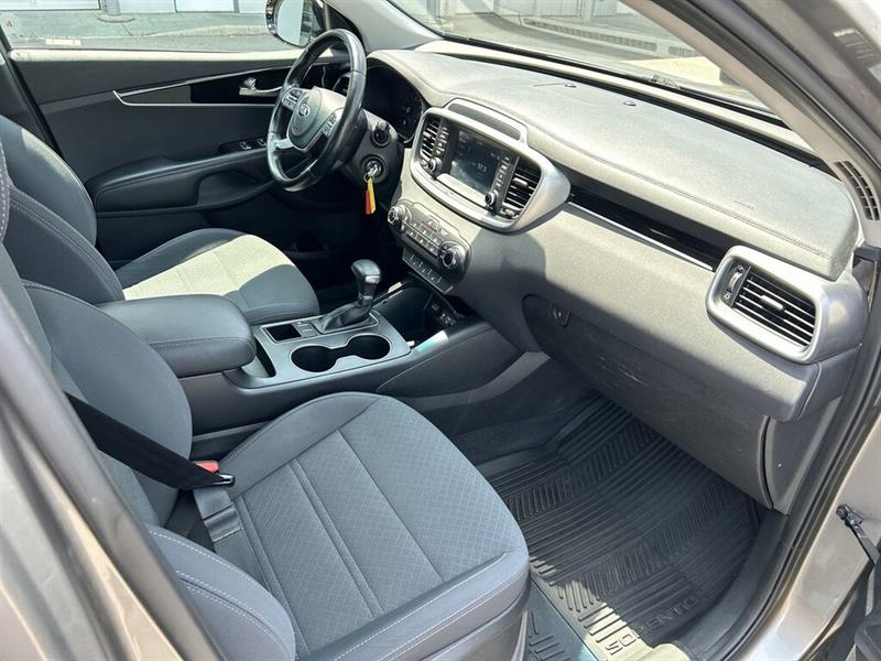 kia Sorento 2019 - 31