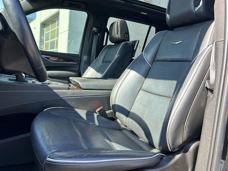 cadillac Escalade 2022 - 19