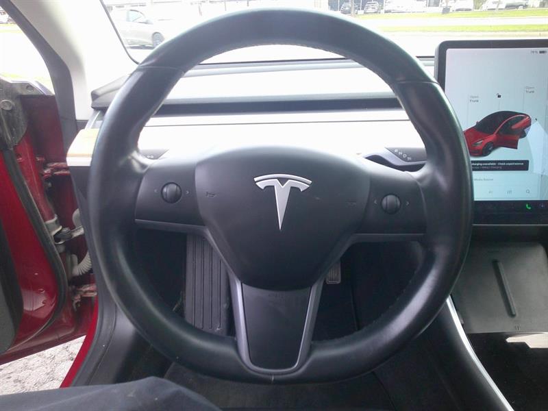 tesla Model 3 2019 - 14