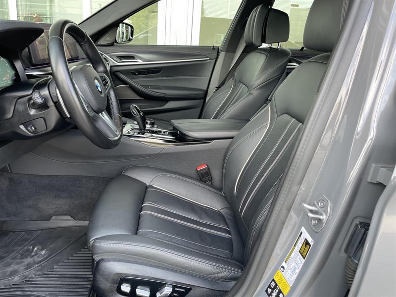bmw M550i 2022 - 12