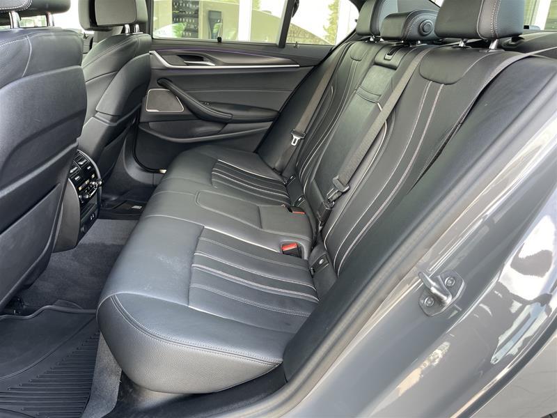 bmw M550i 2022 - 13