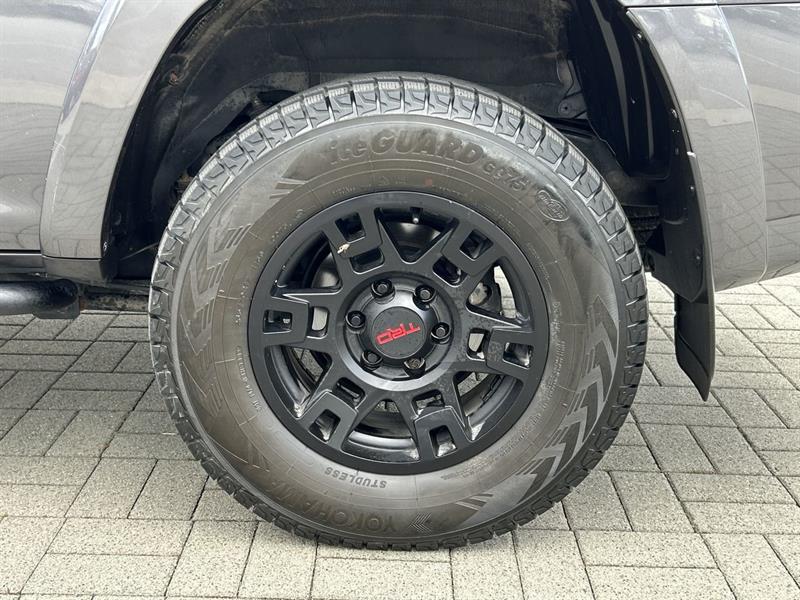 toyota 4Runner 2022 - 18