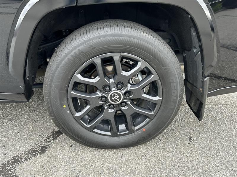 toyota Sequoia 2024 - 18