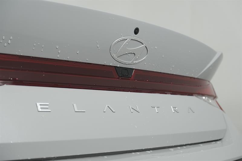 hyundai Elantra 2025 - 11