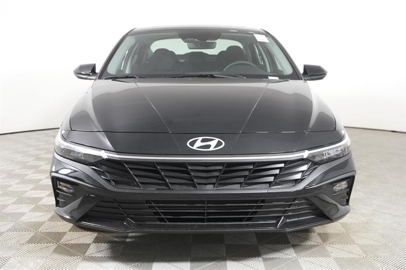 hyundai Elantra 2025 - 2