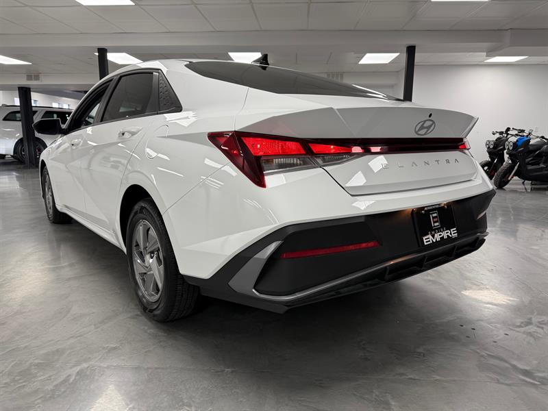hyundai Elantra 2025 - 3