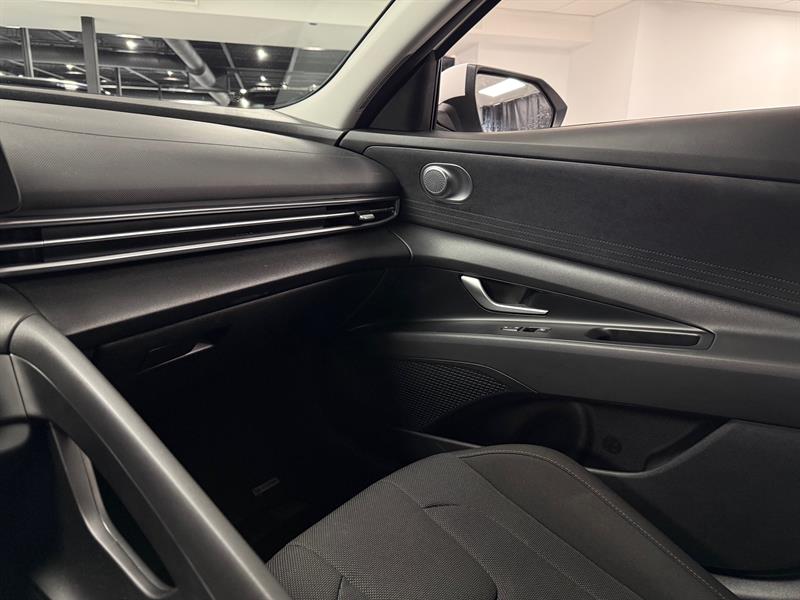 hyundai Elantra 2025 - 17