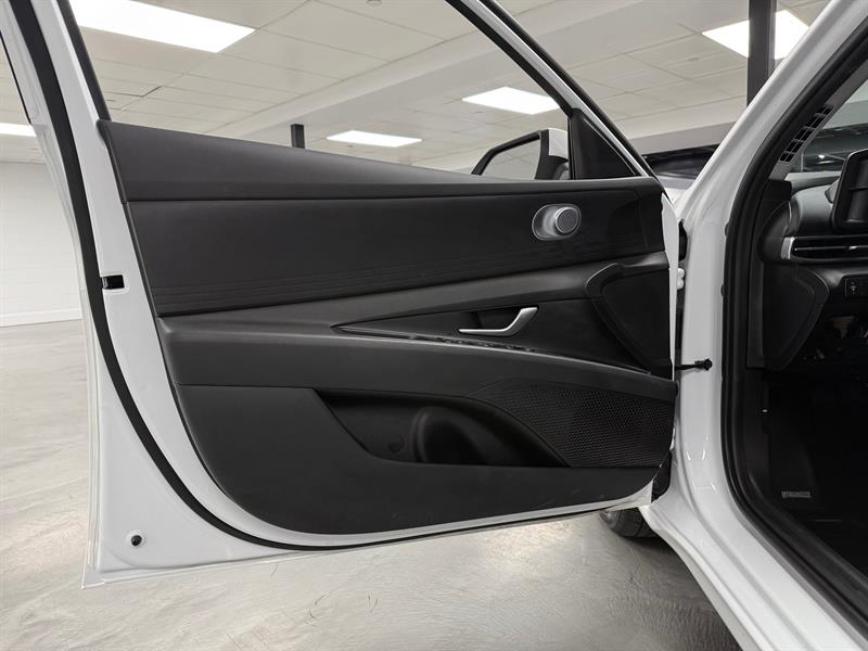 hyundai Elantra 2025 - 22