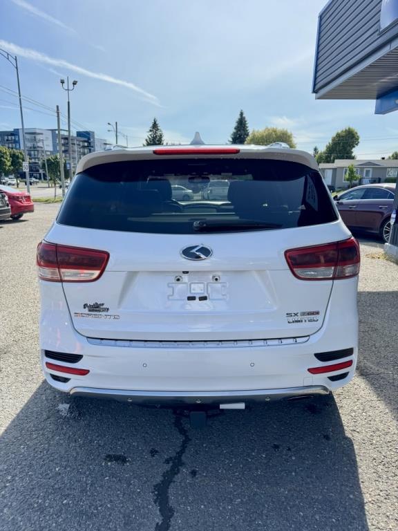 kia Sorento 2016 - 6