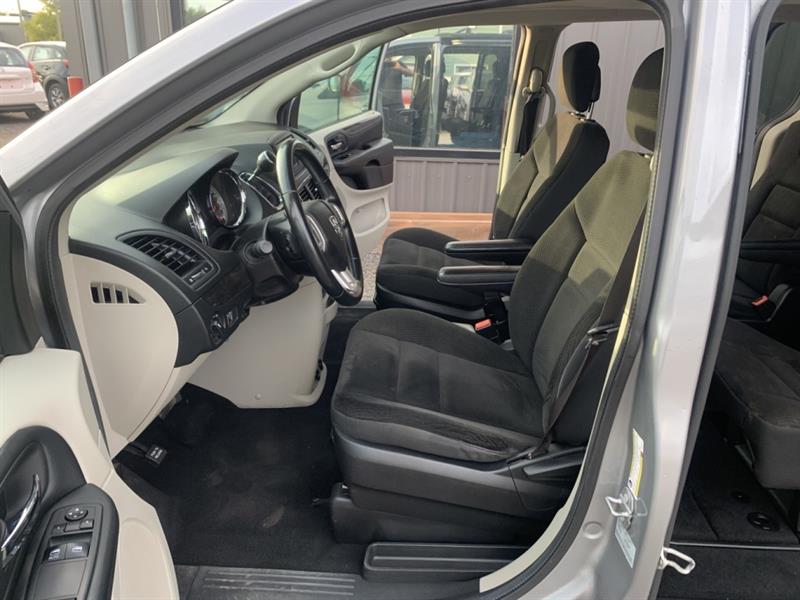 dodge Grand Caravan 2017 - 5