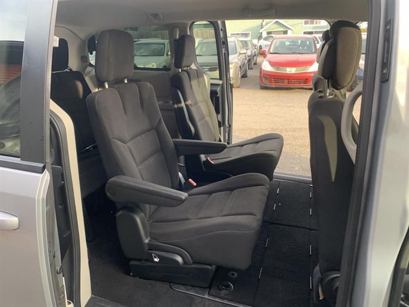 dodge Grand Caravan 2017 - 10