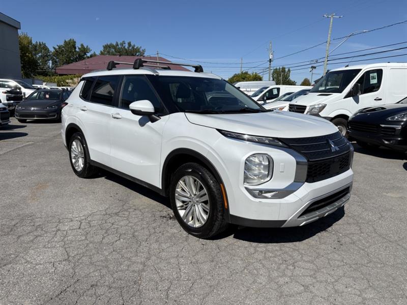 mitsubishi Outlander 2022 - 3