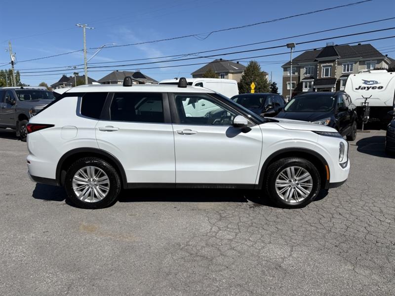 mitsubishi Outlander 2022 - 4