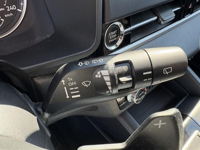 mitsubishi Outlander 2022 - 16