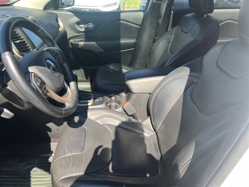 jeep Cherokee 2018 - 17