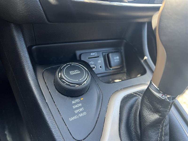 jeep Cherokee 2018 - 26