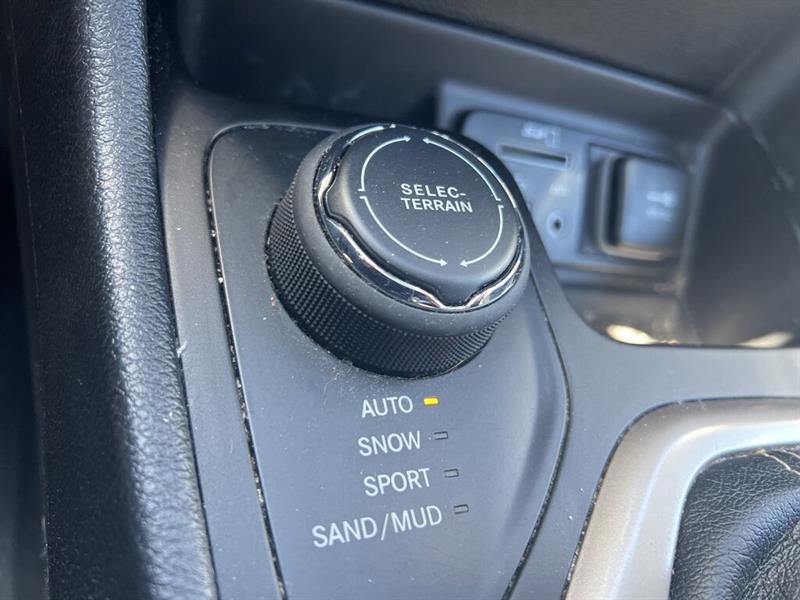jeep Cherokee 2018 - 33