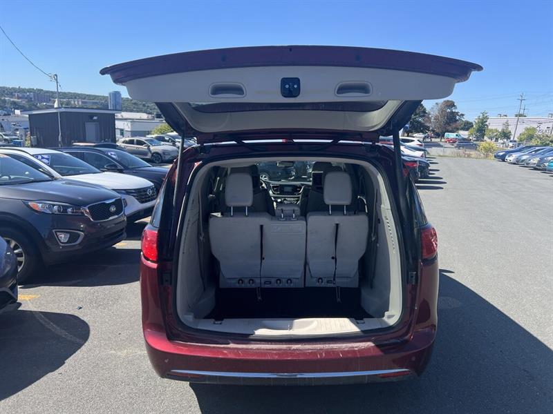 chrysler Pacifica Hybrid 2018 - 7