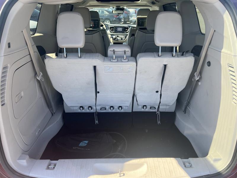 chrysler Pacifica Hybrid 2018 - 8