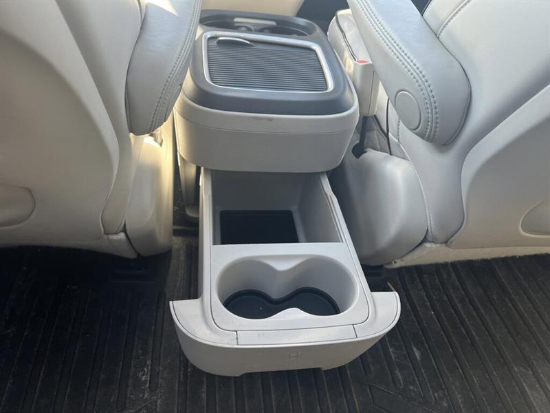 chrysler Pacifica Hybrid 2018 - 27