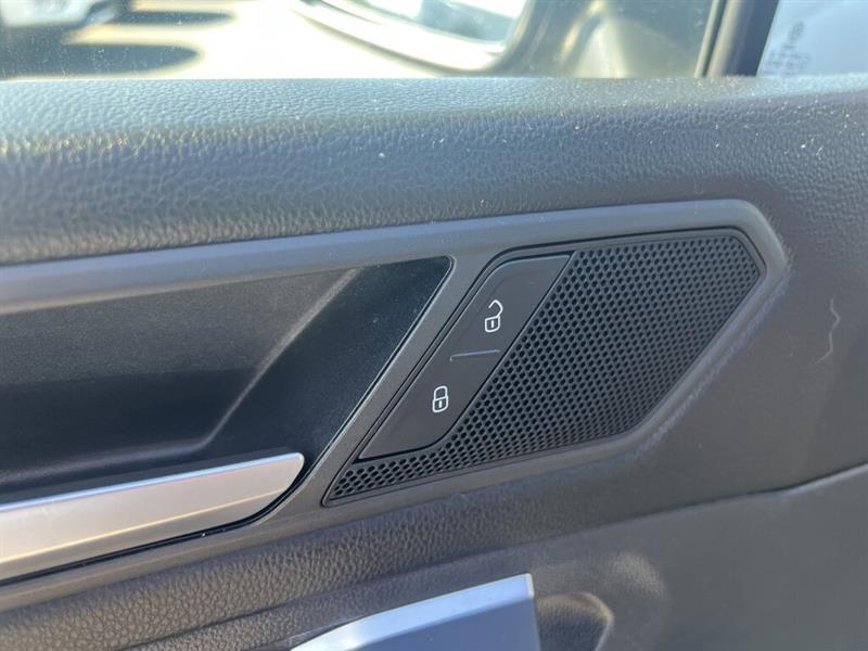 volkswagen Tiguan 2020 - 19