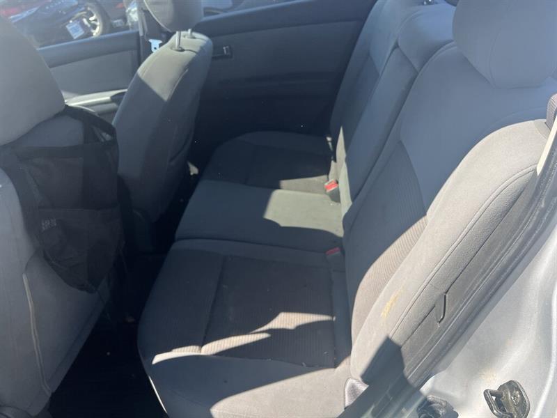 nissan Sentra 2011 - 12