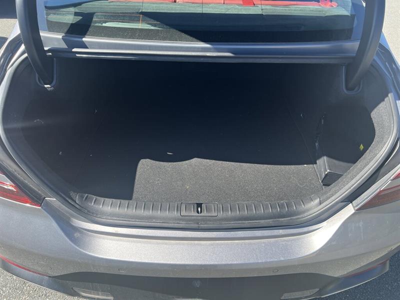 genesis G70 2022 - 8