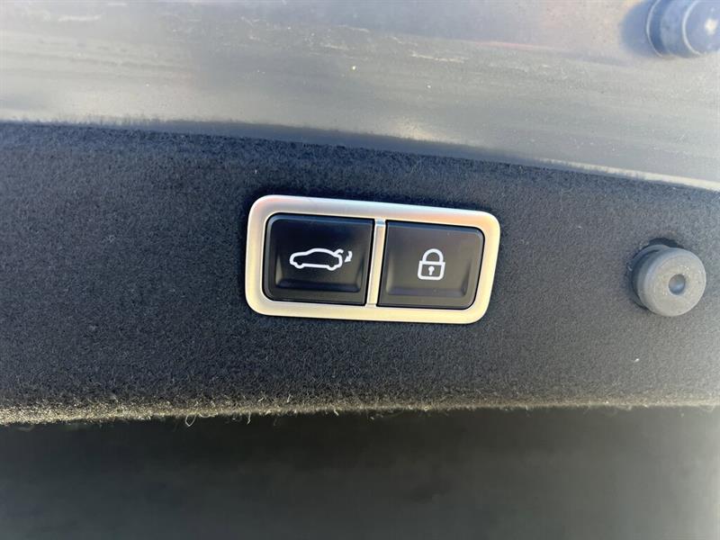 genesis G70 2022 - 10