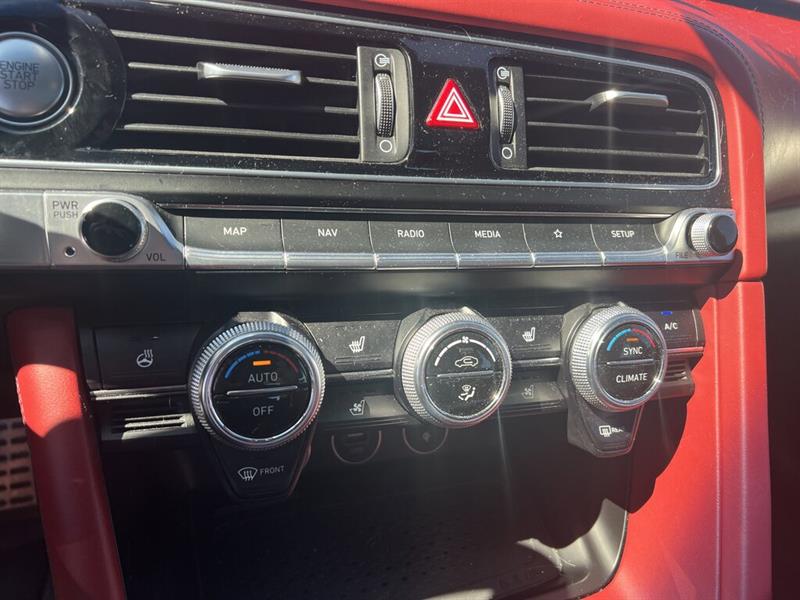 genesis G70 2022 - 27