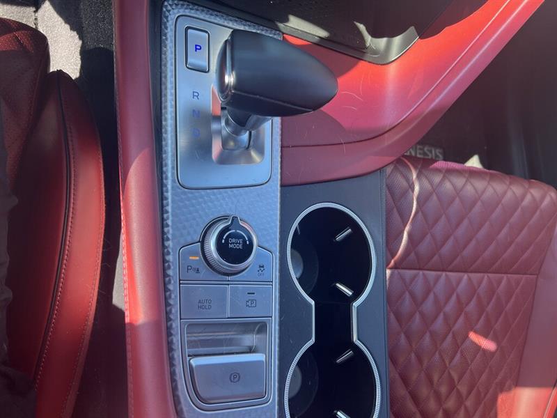 genesis G70 2022 - 30