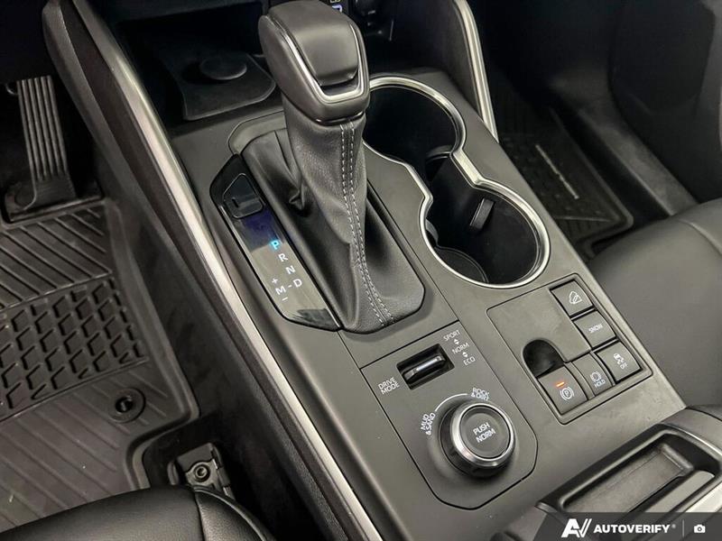 toyota Highlander 2023 - 20