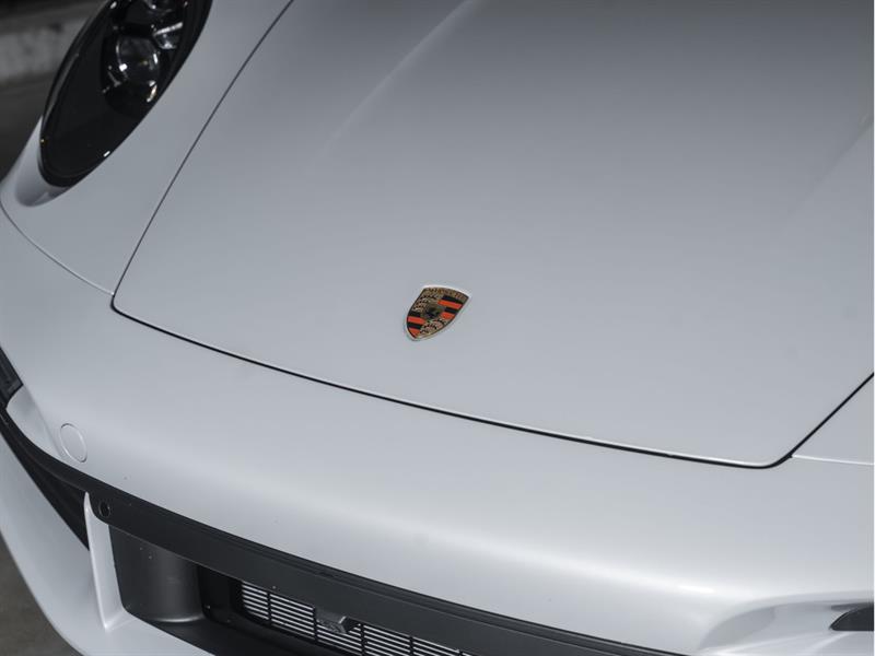 porsche 911 2025 - 18