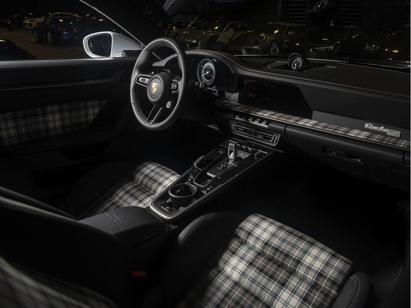 porsche 911 2025 - 24