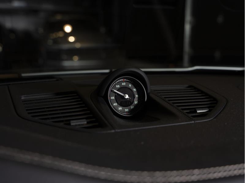 porsche 911 2025 - 29