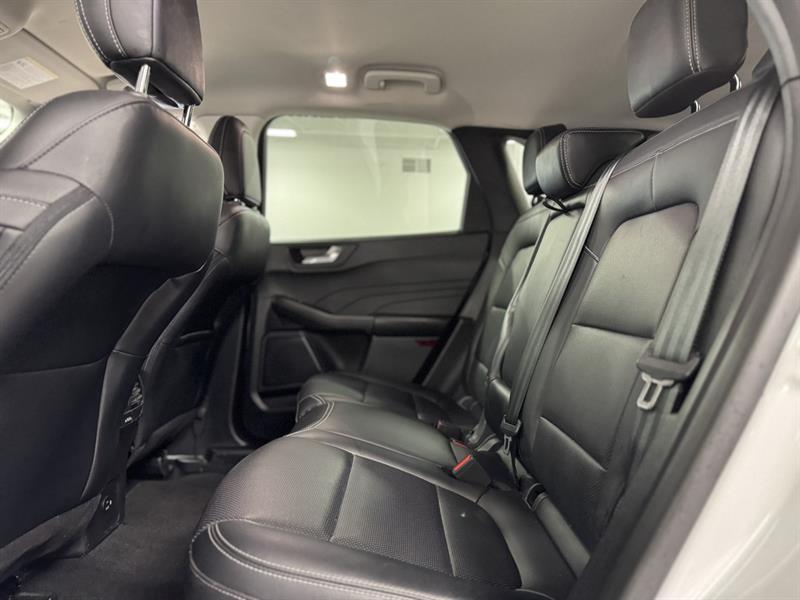 ford Escape 2021 - 17
