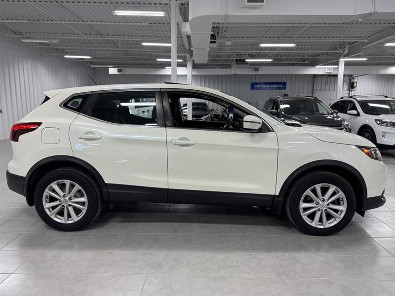 nissan Qashqai 2017 - 4
