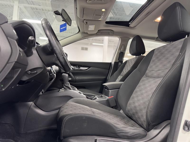 nissan Qashqai 2017 - 10