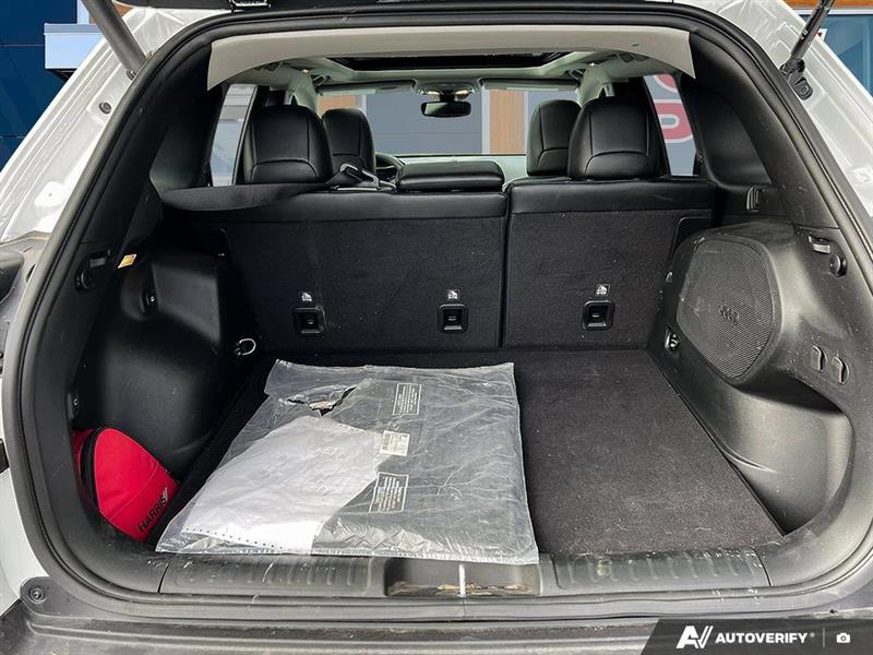 jeep Cherokee 2023 - 12