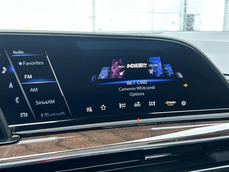 cadillac Escalade 2023 - 24