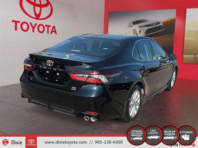toyota Camry 2022 - 4