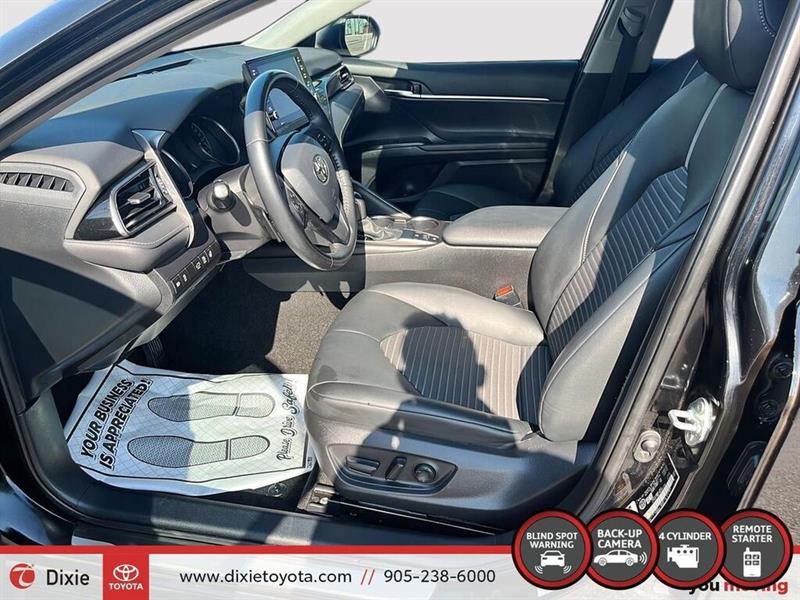 toyota Camry 2022 - 10