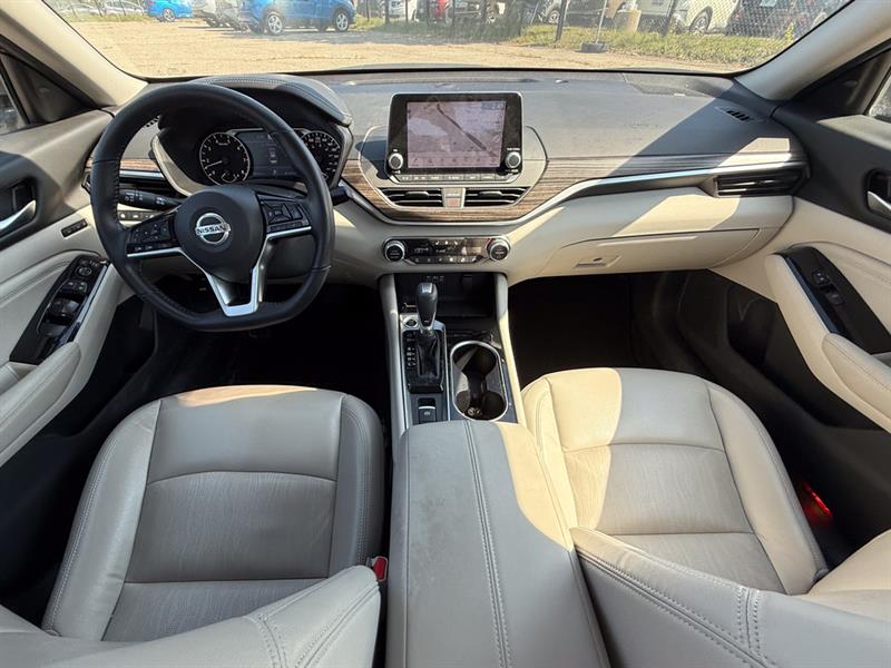 nissan Altima 2021 - 17