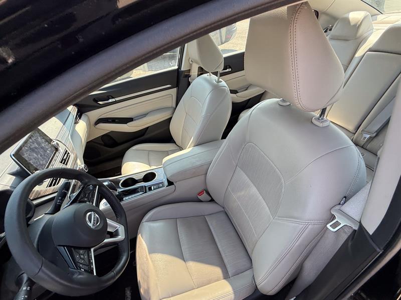 nissan Altima 2021 - 23